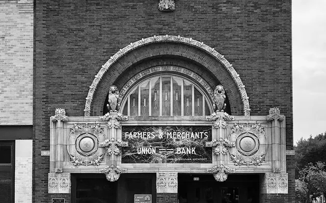 Farmers and Merchants Union Bank location