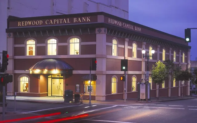 Redwood Capital Bank location